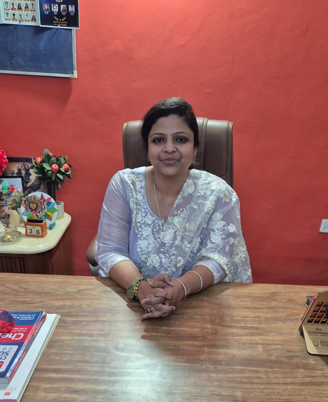 Mrs. Nupur Gupta — Founder & Head Teacher, Rank Achievers Classes